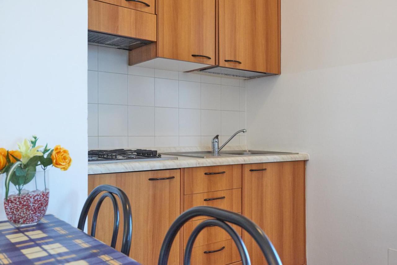 דירות ברנצונה סול גארדה Casa Manu מראה חיצוני תמונה
