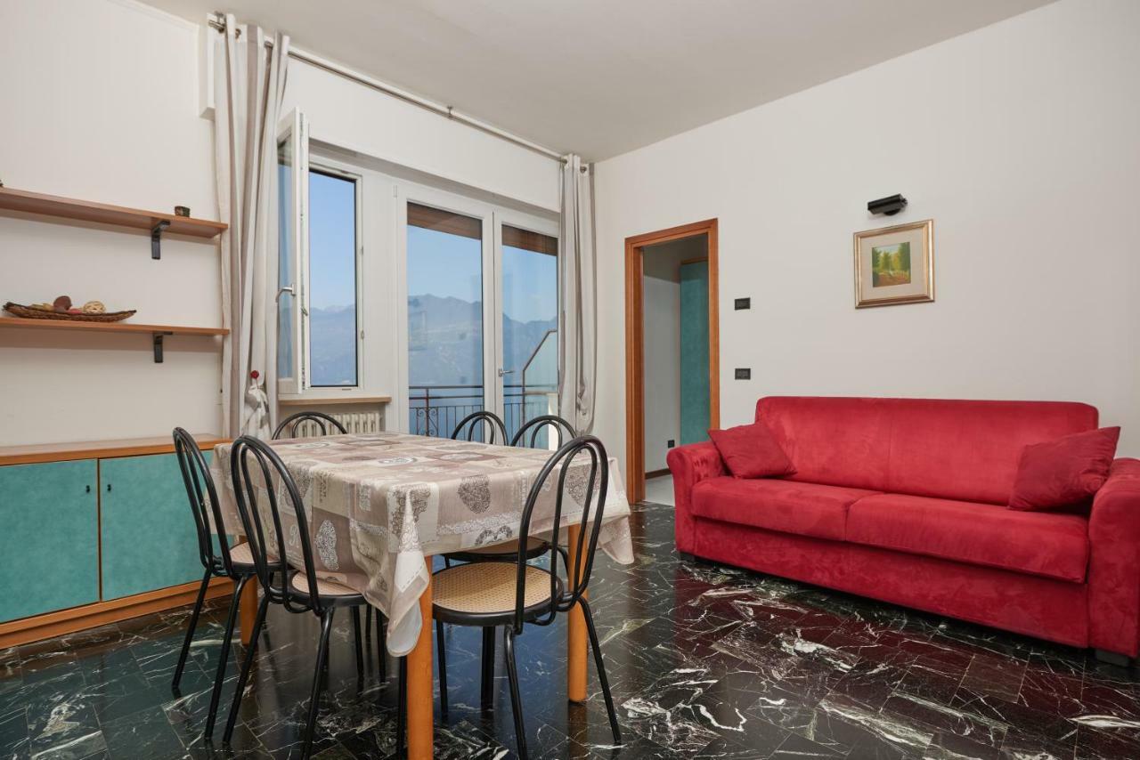 דירות ברנצונה סול גארדה Casa Manu מראה חיצוני תמונה